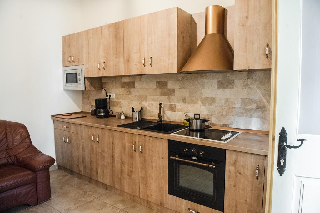 Brukenthal Central Apartments ซีบิว ห้อง รูปภาพ