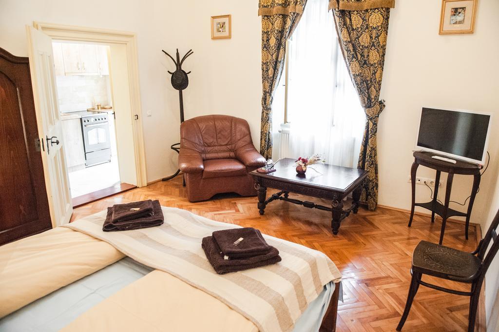 Brukenthal Central Apartments ซีบิว ห้อง รูปภาพ
