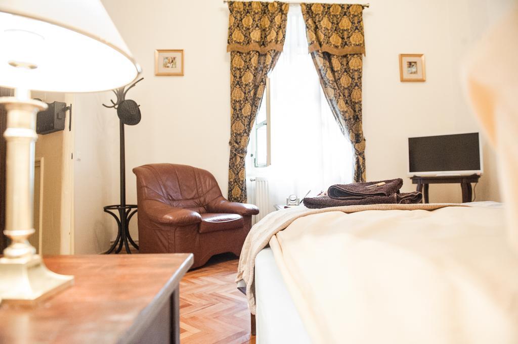 Brukenthal Central Apartments ซีบิว ห้อง รูปภาพ